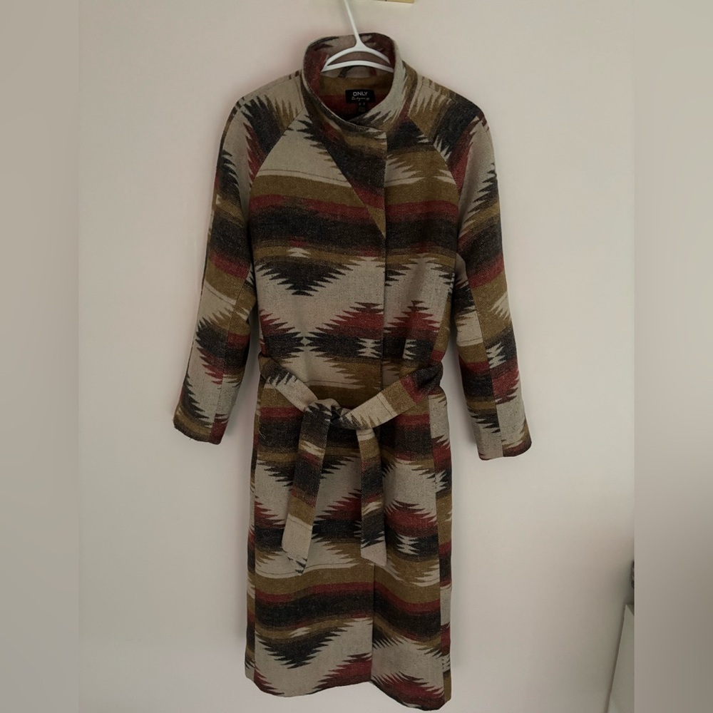 Patterned Long Sleeve Belted Coat